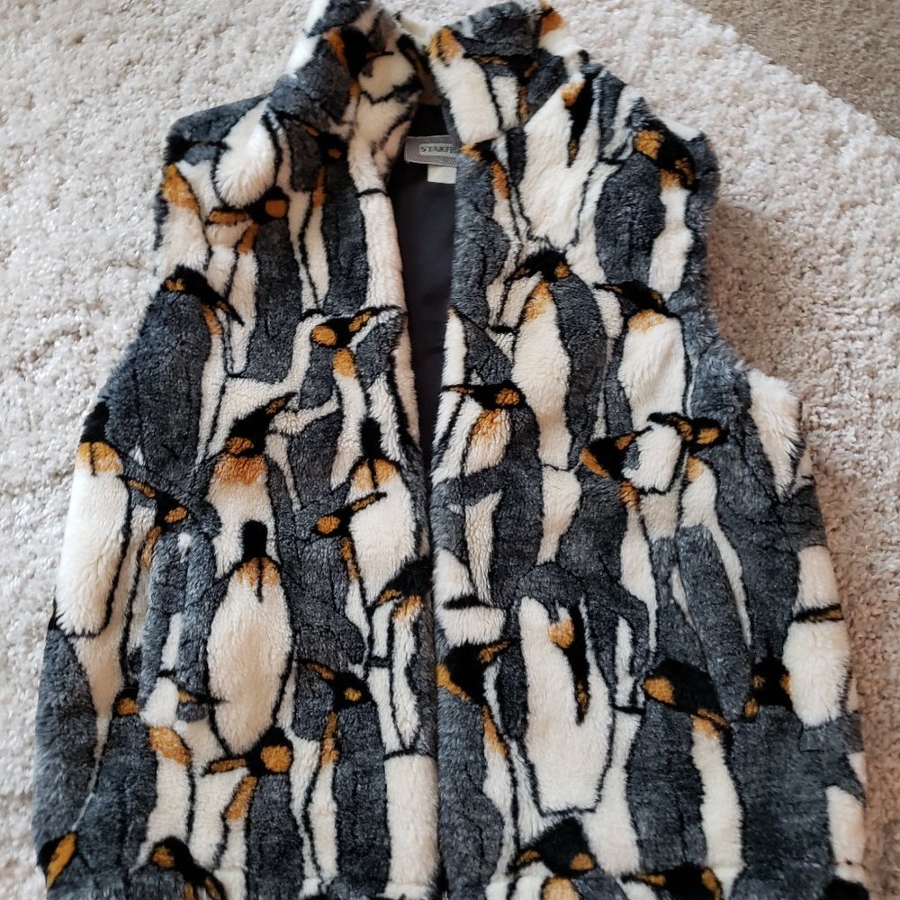 AMAZING Vintage Fuzzy Penguin Vest w/Pockets OMGGG - Picture 1 of 7